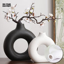 MODERN DONUT SHAPE PLASTIC DECOR VASE - WHITE